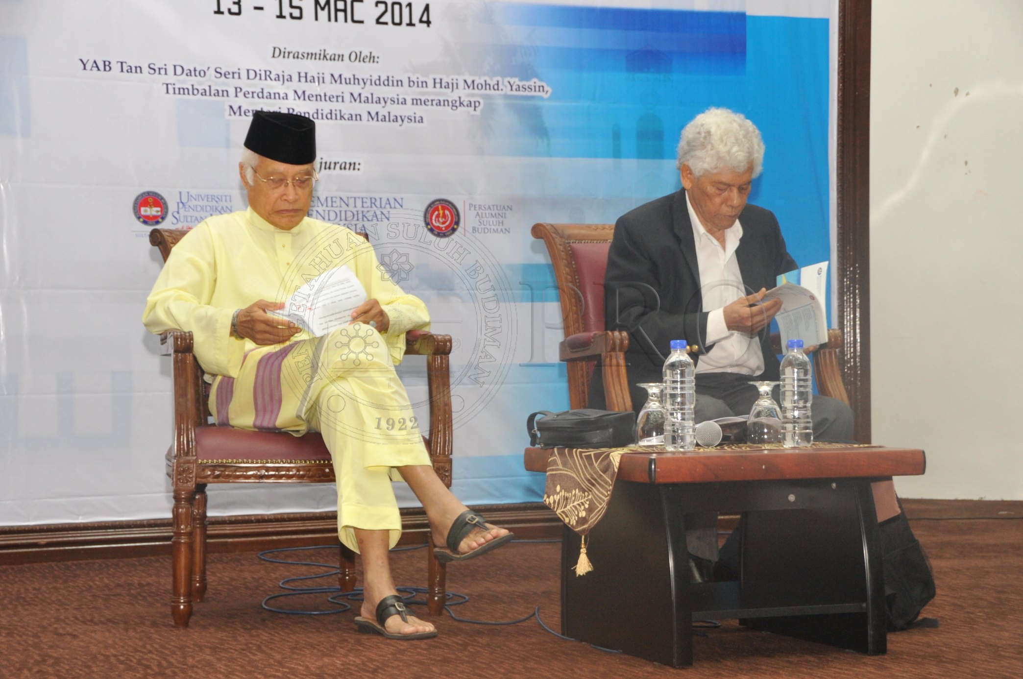 PRO 14 28 KONPEN PRO 7092